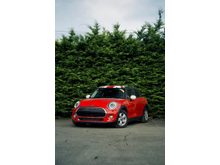 MINI Hatch Cooper D Auto