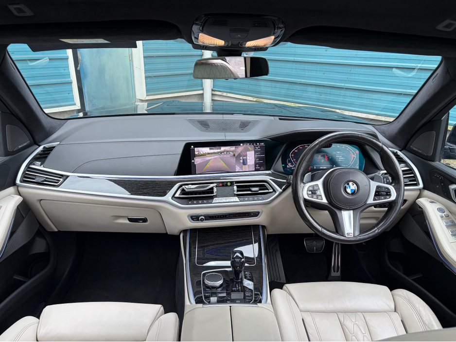 2021 BMW X7 3L Diesel For Sale Images