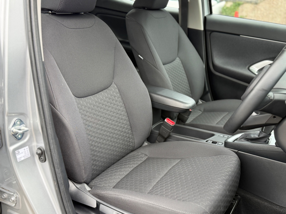 2024 Toyota Yaris Cross 1.5L Petrol Hybrid For Sale Images