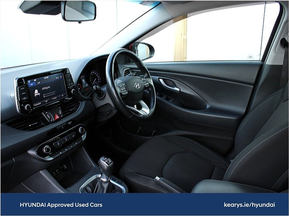 Hyundai i30 1.0 T-GDI Fastback — thumbnail 5