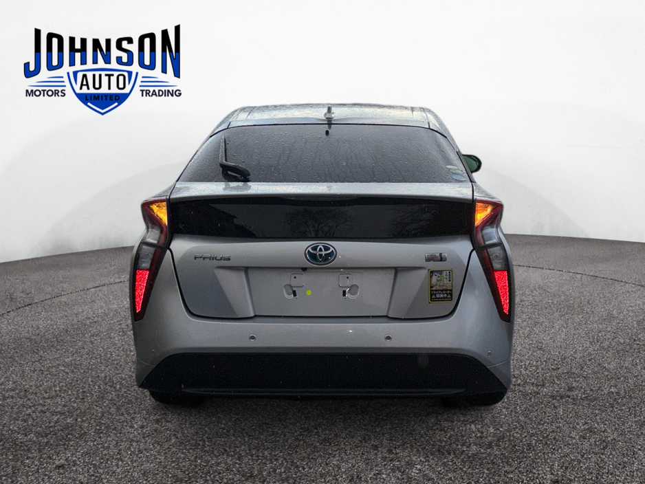 Toyota Prius 1.8 Petrol Hybrid Auto — thumbnail 3