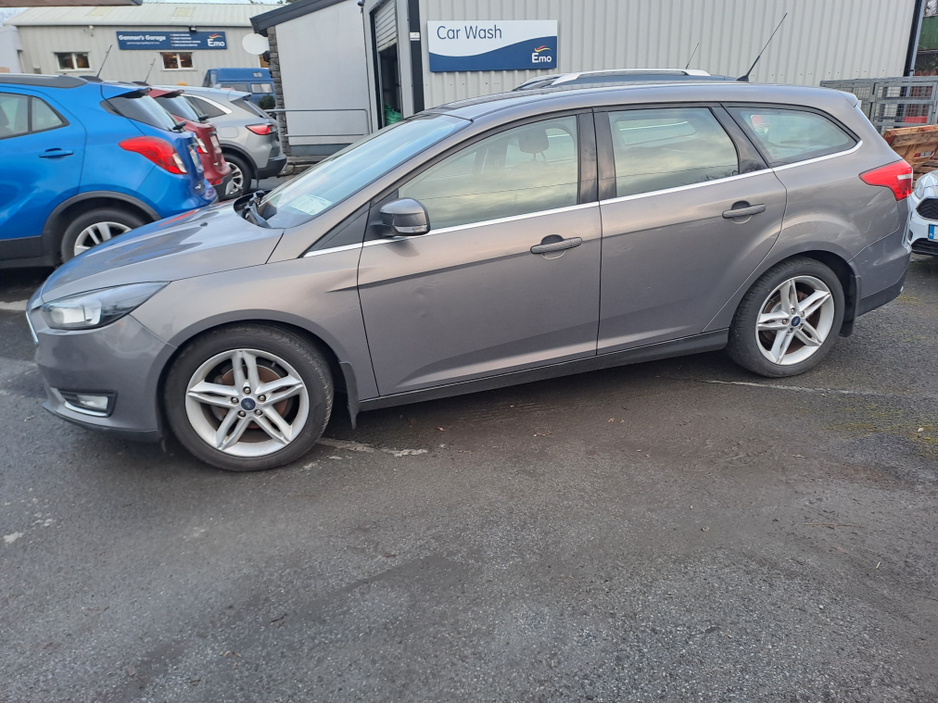Ford Focus TITANIUM 1.0 ECOBOOST 10 100PS 4DR