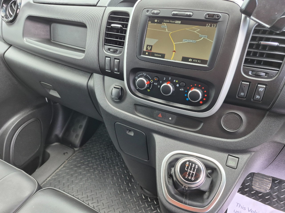 2021 Renault Trafic 2L Diesel For Sale Images