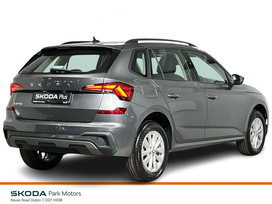 Skoda Kamiq Selection 1.0TSI 115HP - Parking Sensors - Climate Control - Cruise Control - Auto Lights/Wipers - Apple CarPlay/Android Auto — thumbnail 4