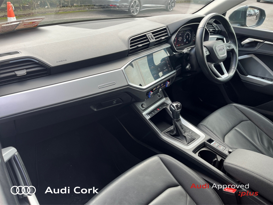 Audi Q3 35TDI 150BHP SE AUTOMATIC WITH COMFORT PACK, HIGH BEAM ASSIST & AMBIENT LIGHTING — thumbnail 11