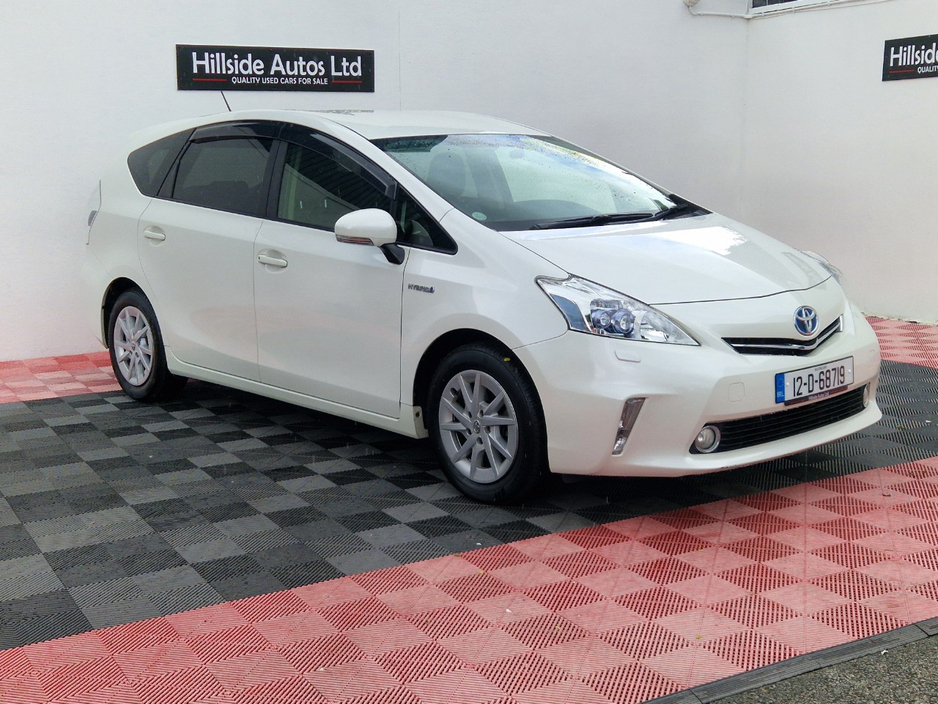 2012 Toyota Prius 1.8L Petrol Hybrid For Sale Images