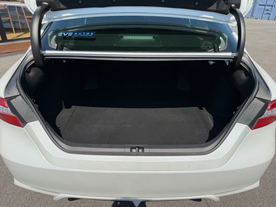 2019 Toyota Camry 2.5L Petrol Hybrid For Sale Images
