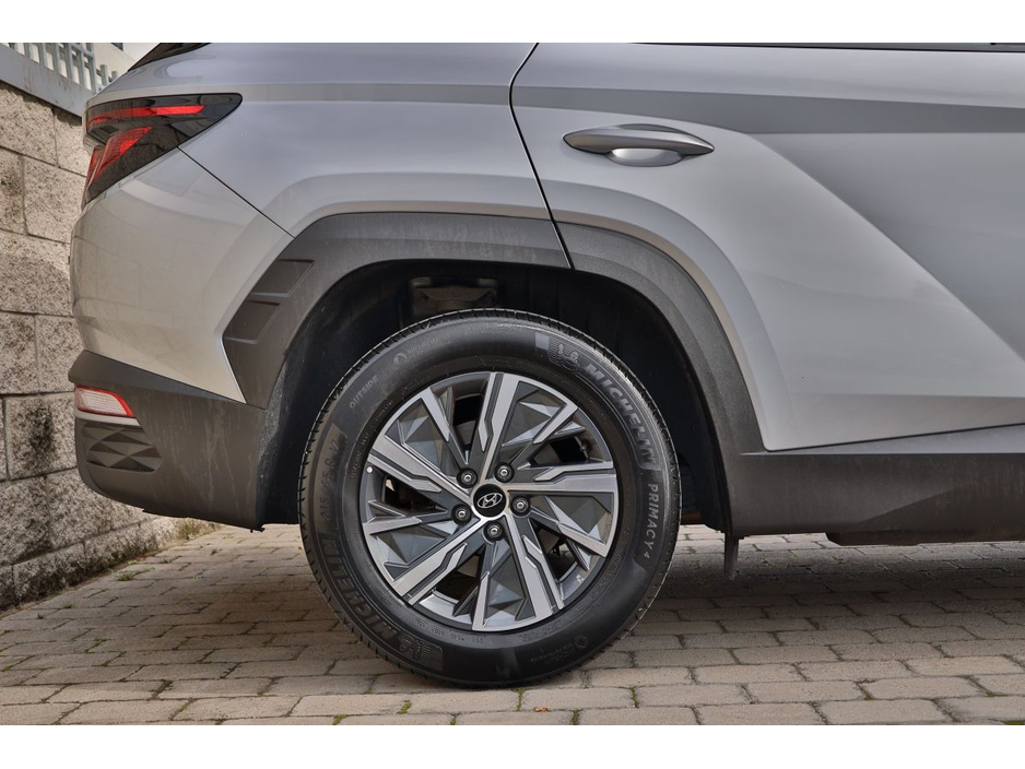 Hyundai Tucson 2WD Comfort Plus 4.99% APR — thumbnail 9