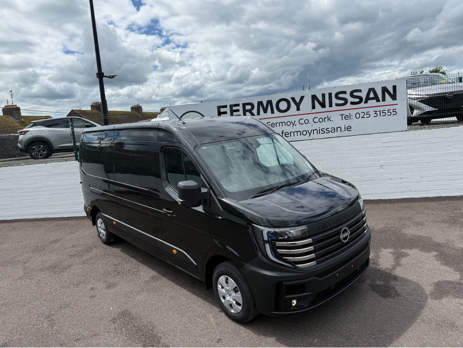 2027 Nissan Interstar 2L Diesel For Sale Images