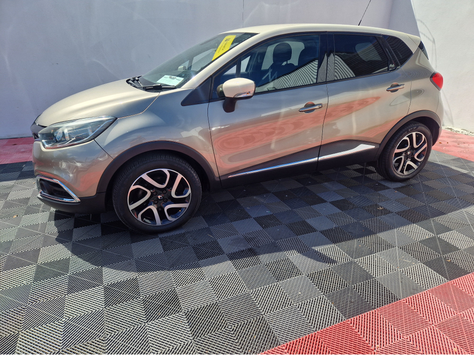2015 Renault Captur 1.2L Petrol For Sale Images