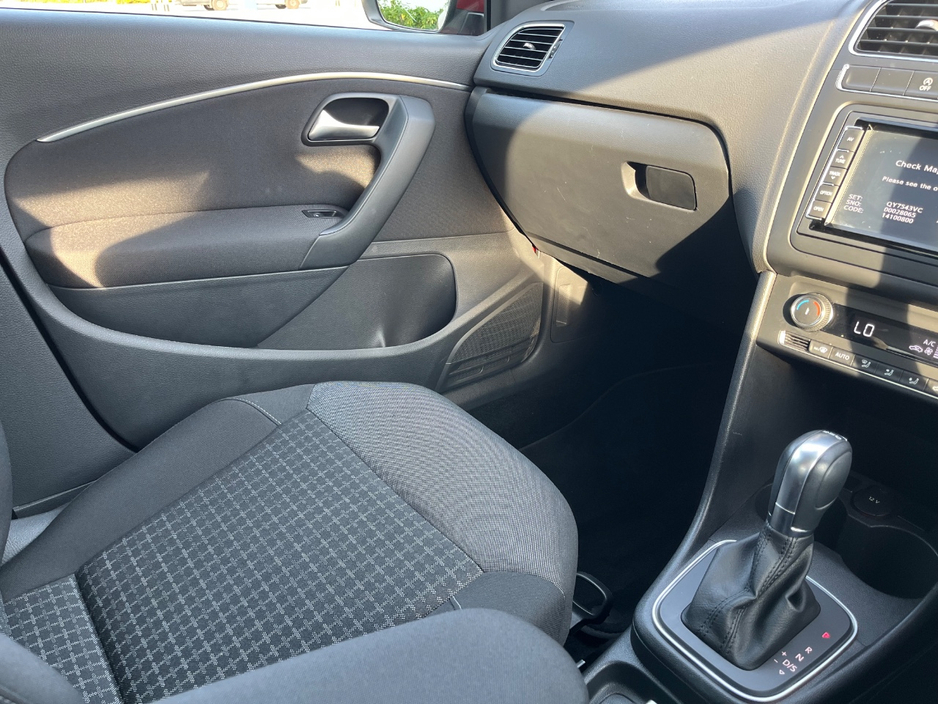 2016 Volkswagen Polo 1.2L Petrol For Sale Images
