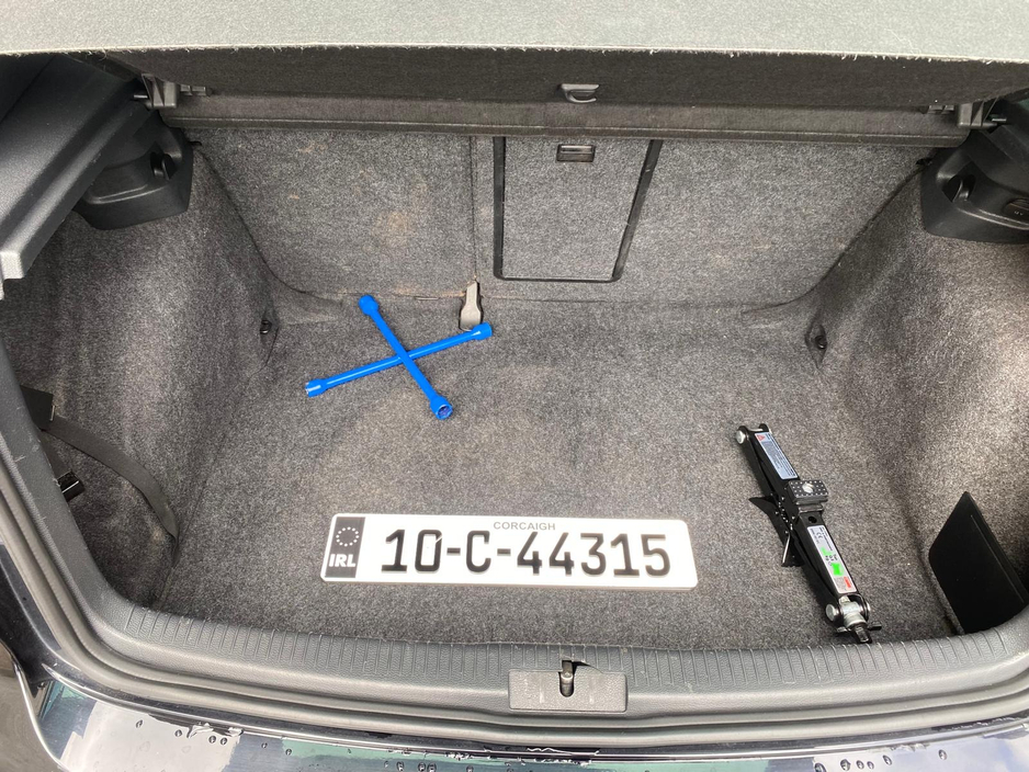 2010 Volkswagen Golf 2L Diesel For Sale Images