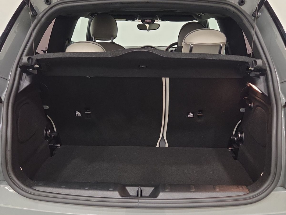 2021 MINI Hatch 1.5L Petrol For Sale Images