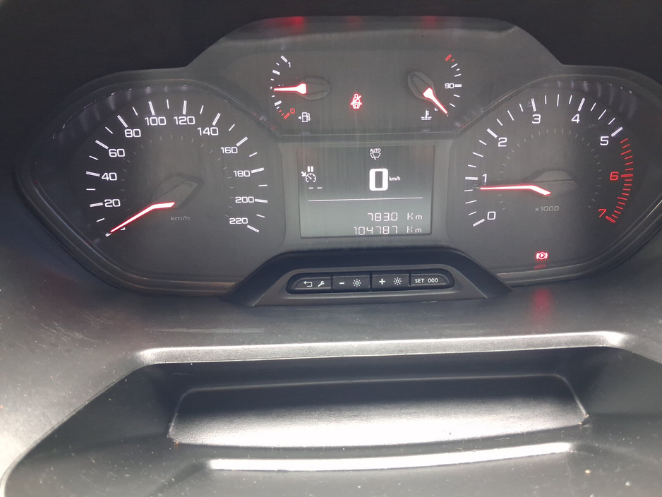 2022 Peugeot Partner 1.5L Diesel For Sale Images