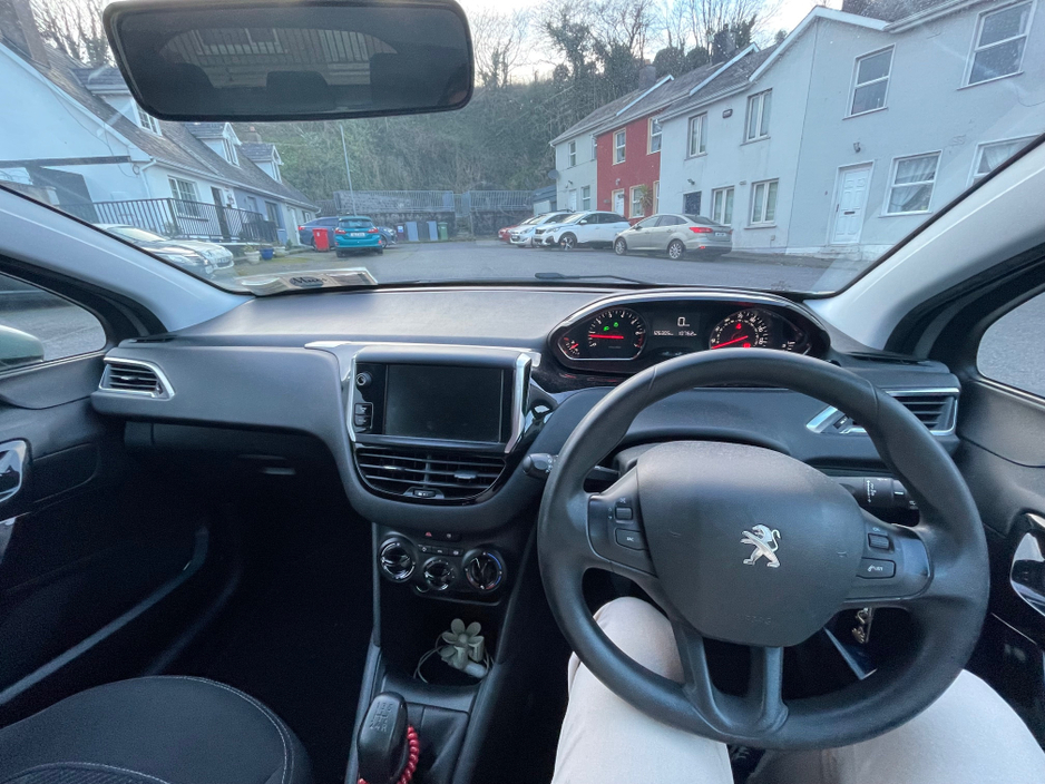 Peugeot 208 1.2 VTI ACTIVE 82BHP 3DR — thumbnail 2