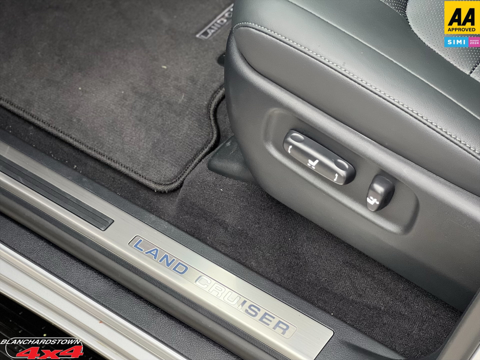 2022 Toyota Landcruiser 4.5L Diesel For Sale Images