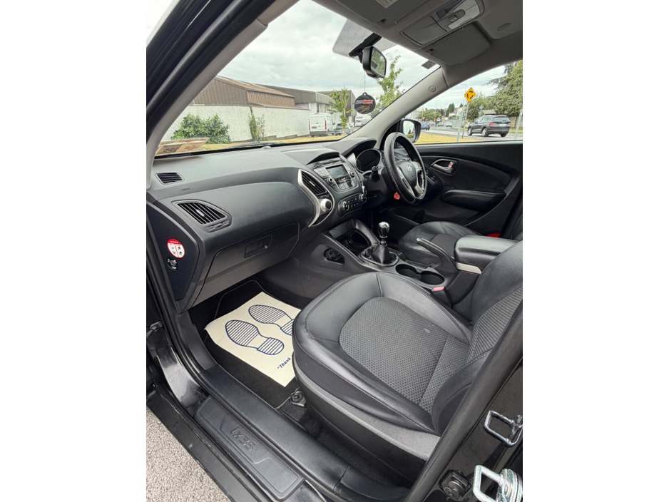 2013 Hyundai ix35 1.7L Diesel For Sale Images