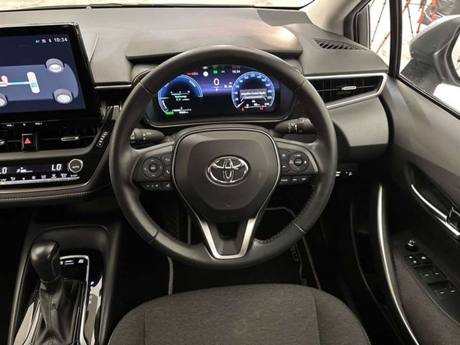 Toyota Corolla LUNA 4DR SALOON AUTO — thumbnail 9