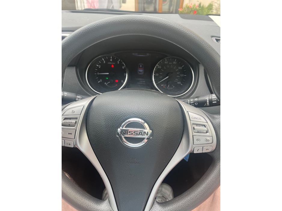 Nissan Qashqai 1.2 DIG-T VISIA 115PS 5DR — thumbnail 6