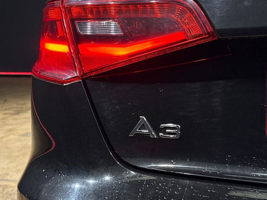Audi A3 1.4 TFSI SPORTBACK - FULL BLACK LEATHER - FACTORY ALLOYS - ADAPTIVE CRUISE CONTROL - REVERSE CAMERA — thumbnail 10