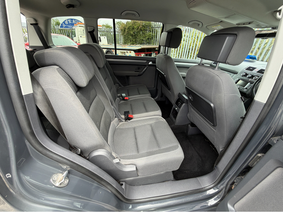2015 Volkswagen Touran 1.6L Diesel For Sale Images
