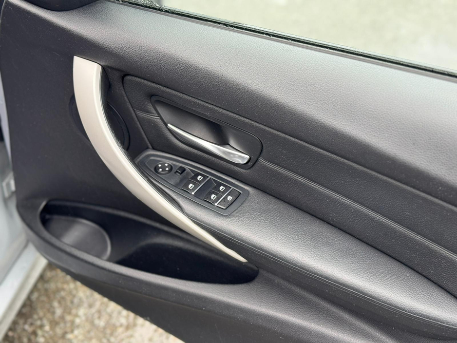 2016 BMW 3 Series 2L Diesel For Sale Images