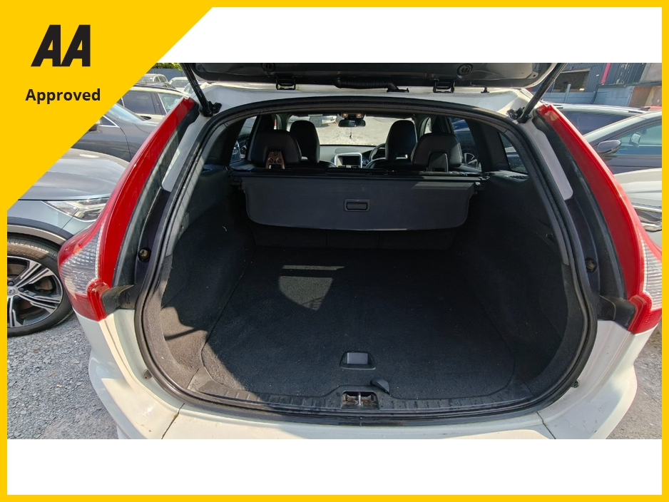 2016 Volvo XC60 2L Diesel For Sale Images