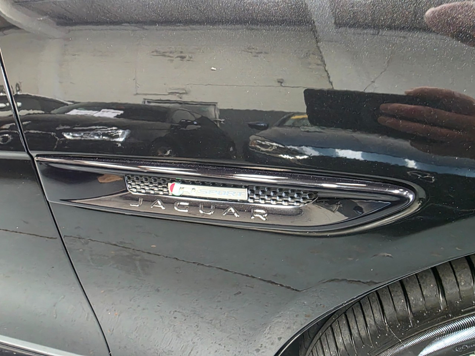 2018 Jaguar XE 2L Diesel For Sale Images