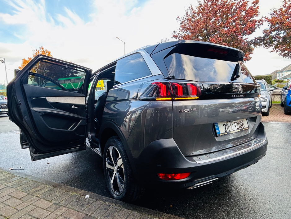 2021 Peugeot 5008 1.5L Diesel For Sale Images