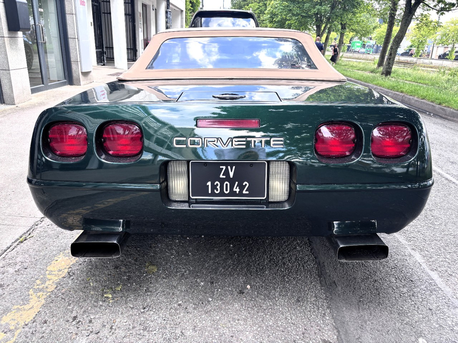 1993 Chevrolet Corvette 5.8L Petrol For Sale Images
