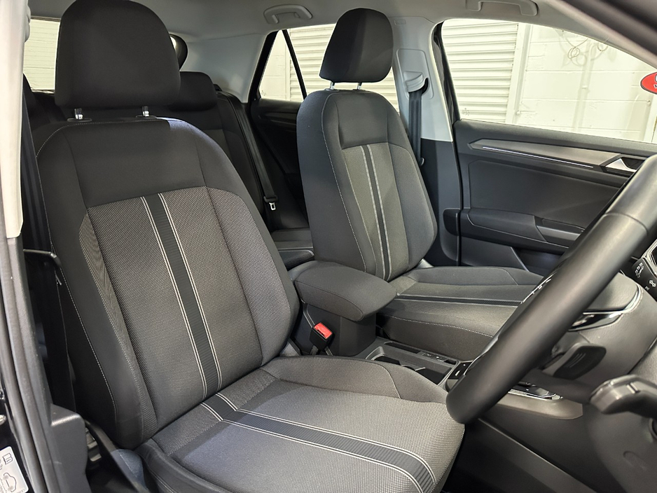 2020 Volkswagen T-Roc 2L Diesel For Sale Images
