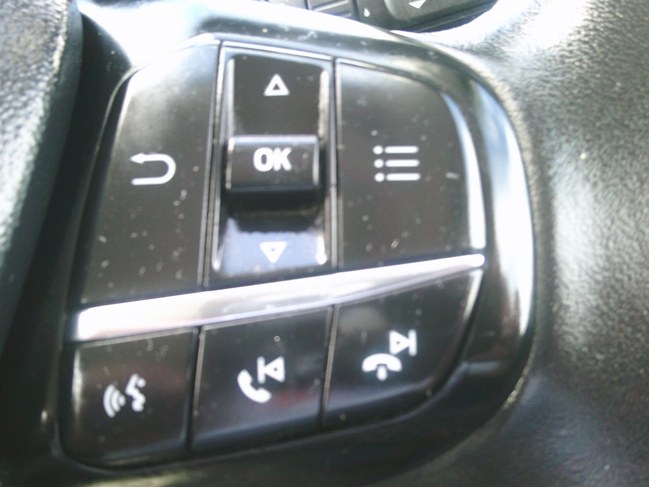 Ford Fiesta NCT 2028, ZETEC, €190 TAX, LOW KMS. HISTORY. — thumbnail 17