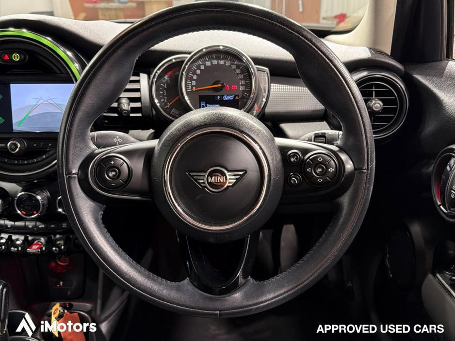 MINI Cooper COOPER D AUTOMATIC — thumbnail 16