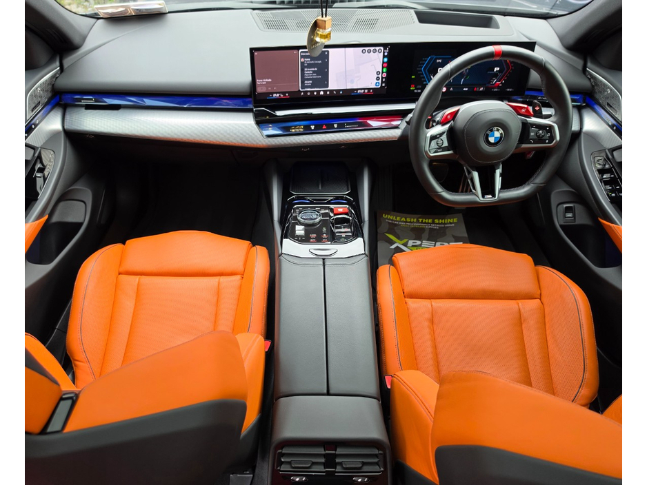 2025 BMW M5 4.5L Petrol Plug-in Hybrid For Sale Images