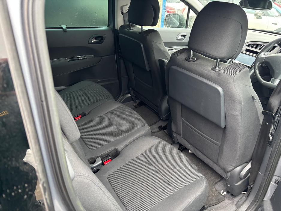 2014 Peugeot 5008 1.6L Petrol For Sale Images