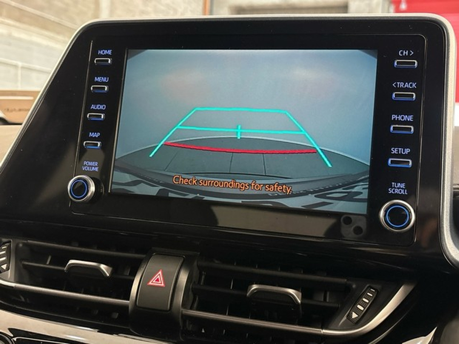 Toyota C-HR HYBRID SPORT AUTO — thumbnail 16