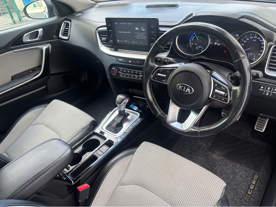 2021 Kia XCeed 1.6L Petrol Plug-in Hybrid For Sale Images
