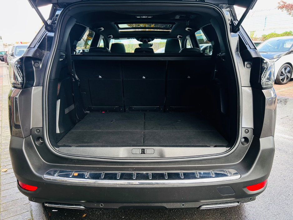 2021 Peugeot 5008 1.5L Diesel For Sale Images