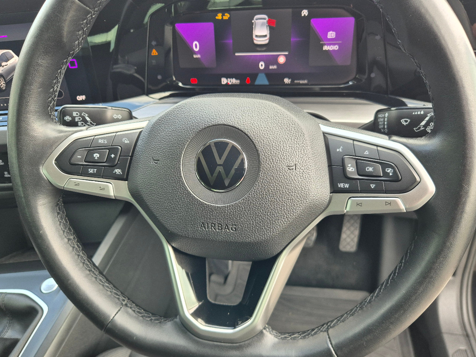 2021 Volkswagen Golf 2L Diesel For Sale Images