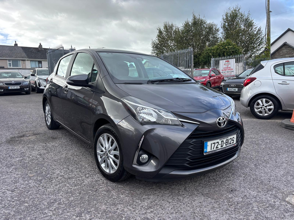 2017 Toyota Yaris For Sale Images