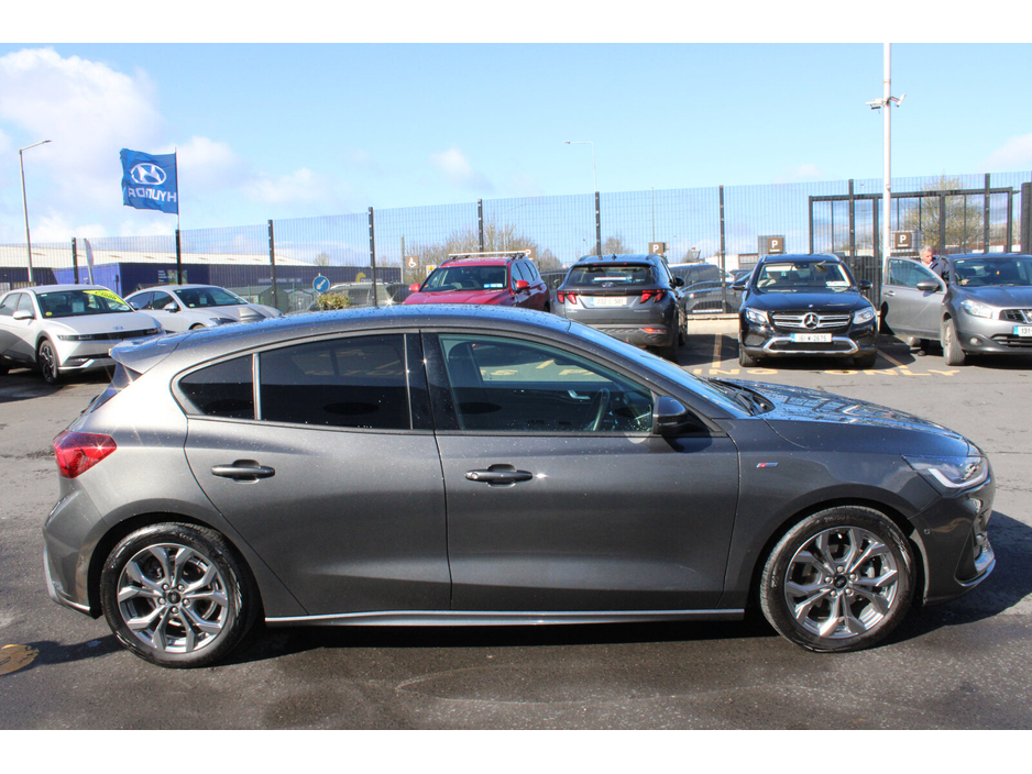 2024 Ford Focus 1.5L Diesel For Sale Images