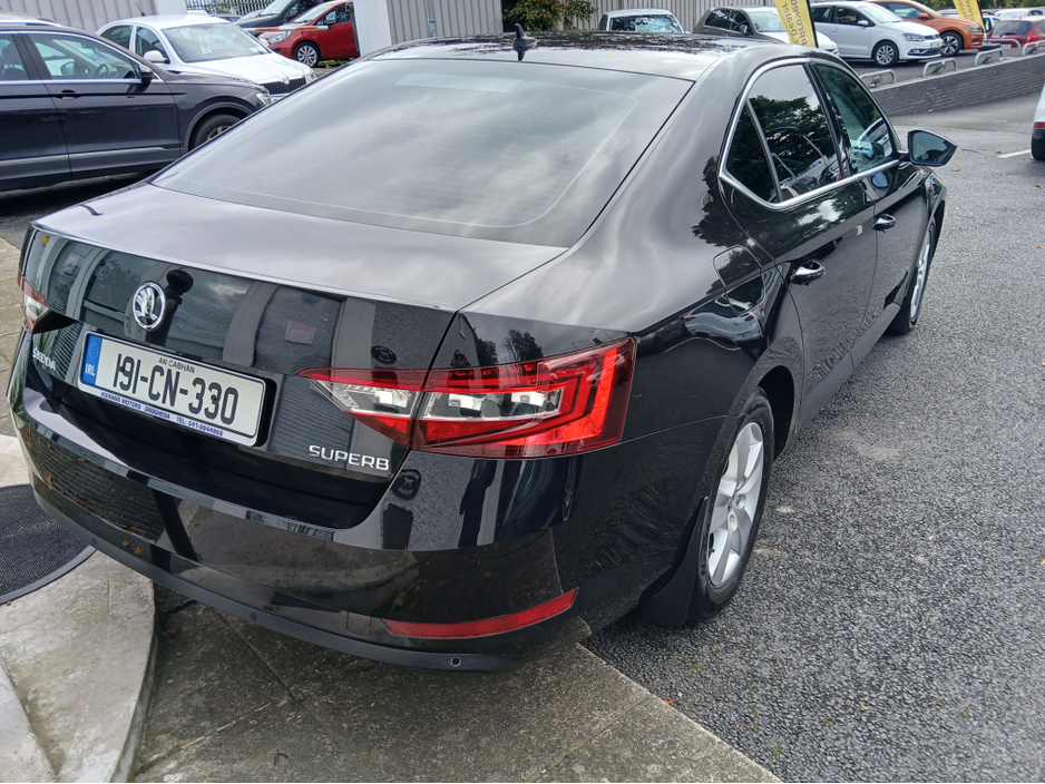 2019 Skoda Superb 2L Diesel For Sale Images