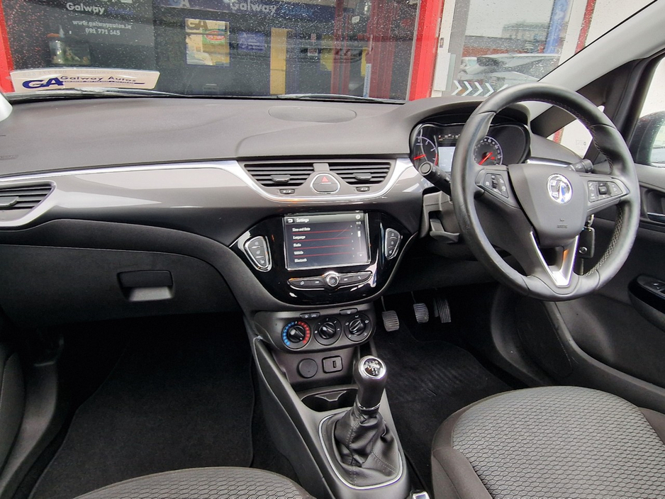 Opel Corsa 1.4 PETROL **CRUISE CONTROL, LOW MILAGE, HEATED SEATS** — thumbnail 28