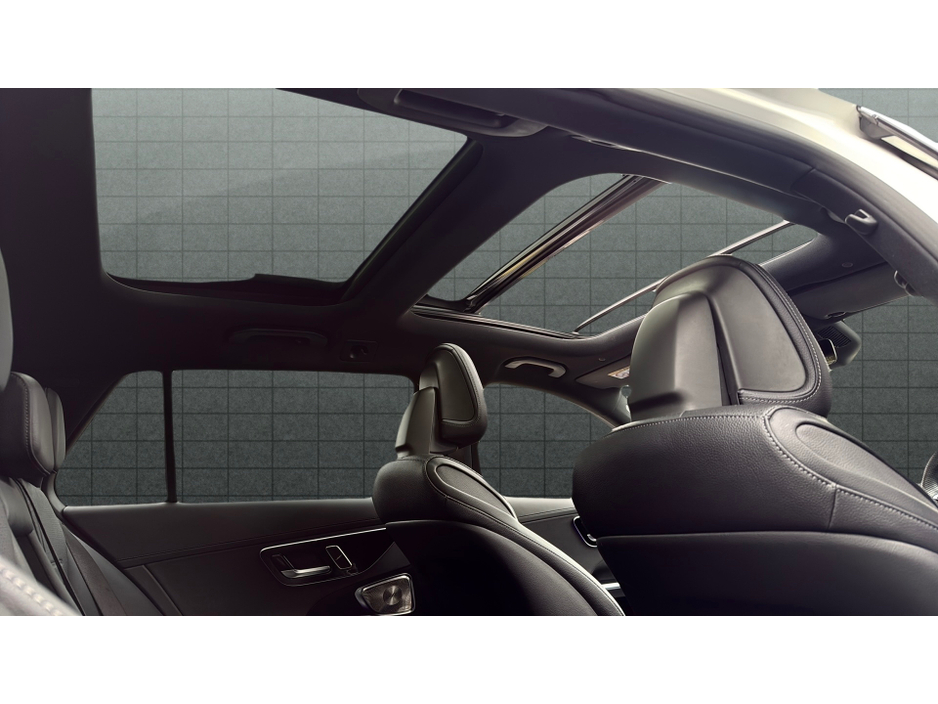 2024 Mercedes-Benz C Class 2L Petrol Plug-in Hybrid For Sale Images