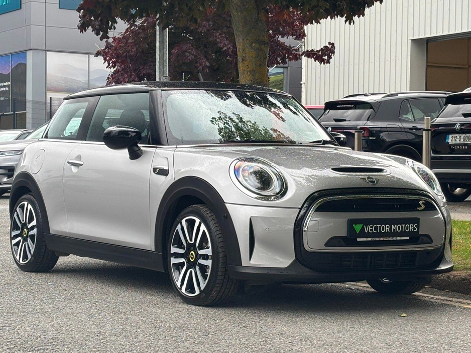 2024 MINI Hatch