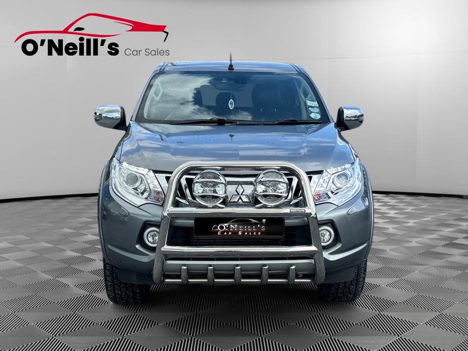 2016 Mitsubishi L200 2.4L Diesel For Sale Images