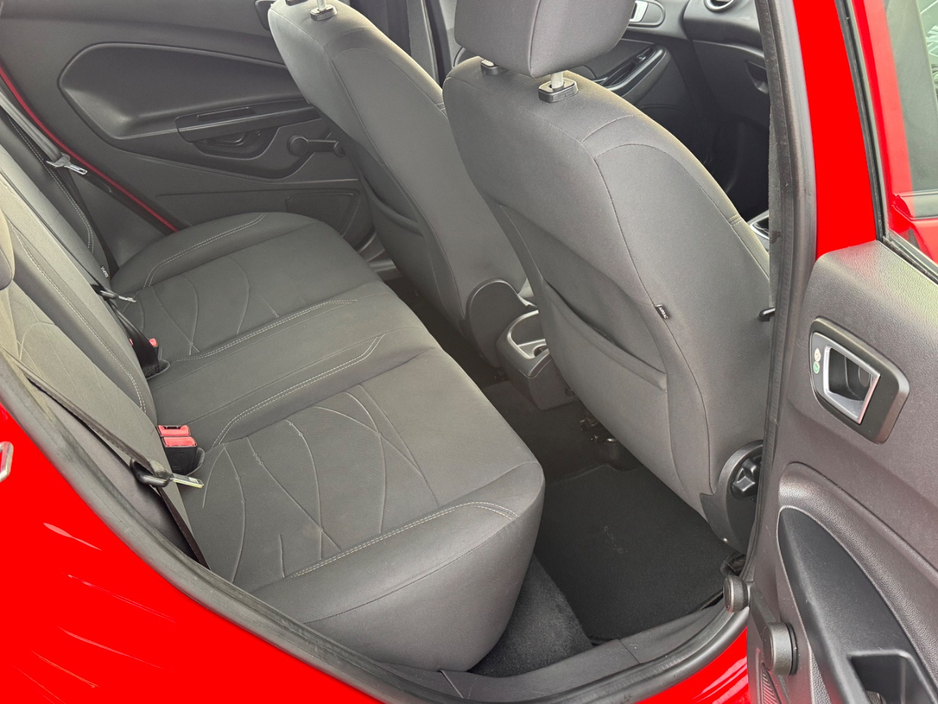 Ford Fiesta MCA ZETEC 1.25 60PS M5 4DR — thumbnail 9