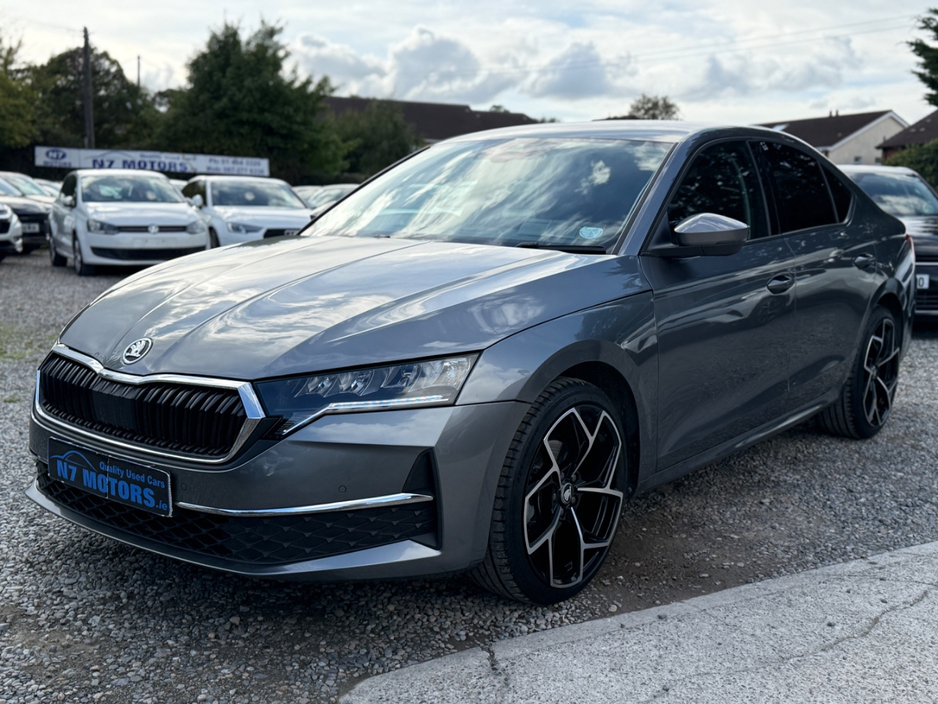 2024 Skoda Octavia 1.5L Petrol Hybrid For Sale Images