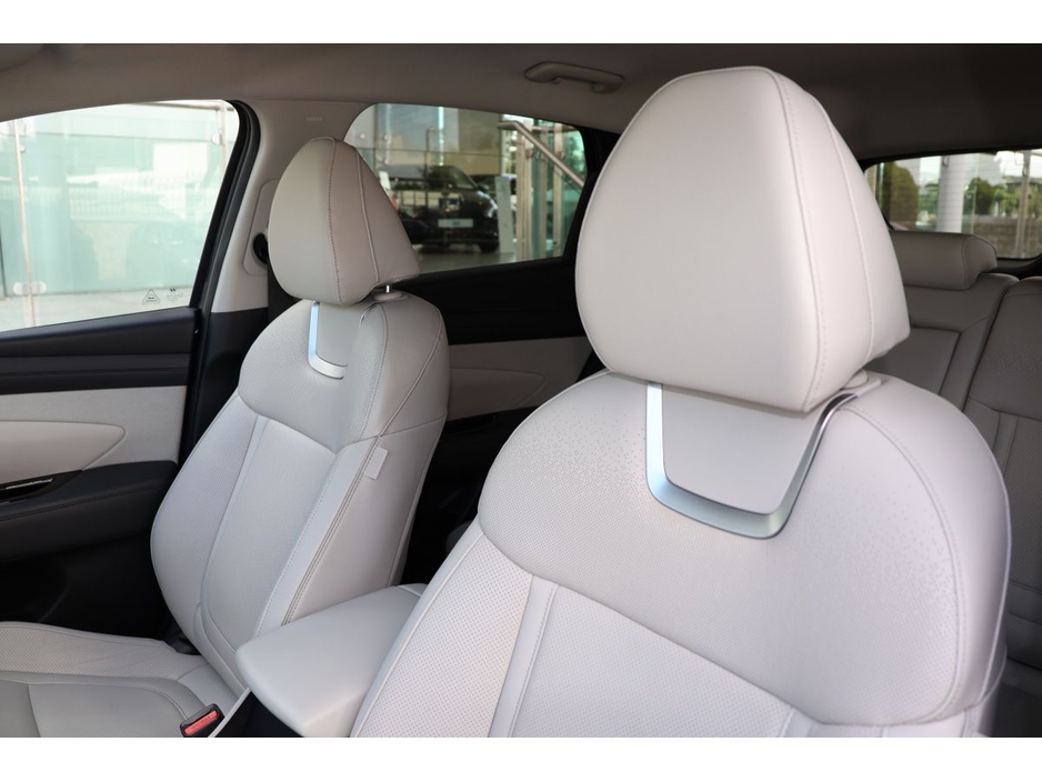Hyundai Tucson Tucson FL Executive - Special 4.99% APR Finance Available on This Vehicle — thumbnail 19