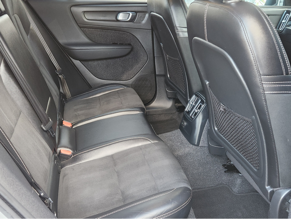 2021 Volvo XC40 1.5L Hybrid For Sale Images